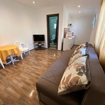 Apartmani Lala 2 Čanj Dış mekan fotoğraf